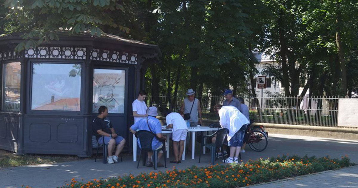 Puncte de prim-ajutor în municipiile sătmărene, din cauza caniculei. Recomandările autorităților