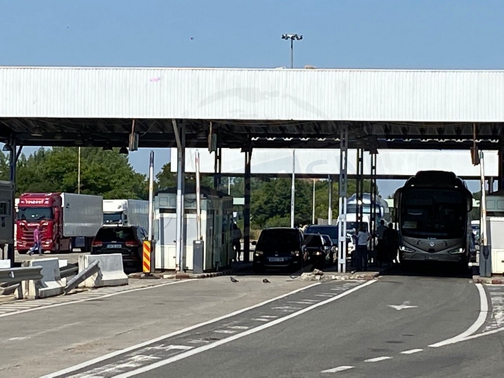 Un bărbat și o femeie se reîntorceau în țară. Frontieriștii sătmăreni i-au trimis direct după gratii