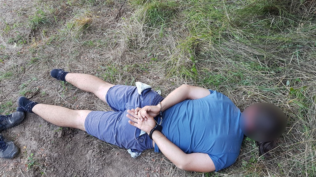 FOTO/VIDEO. Bărbat cu cetăţenie dublă, română şi maghiară, reținut în Ungaria sub acuzații de terorism