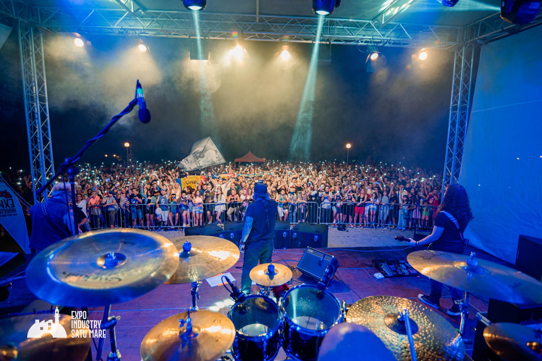 FOTO/VIDEO. Cargo și fanii au făcut spectacol la Satu Mare, în ultima zi de Expo Industry
