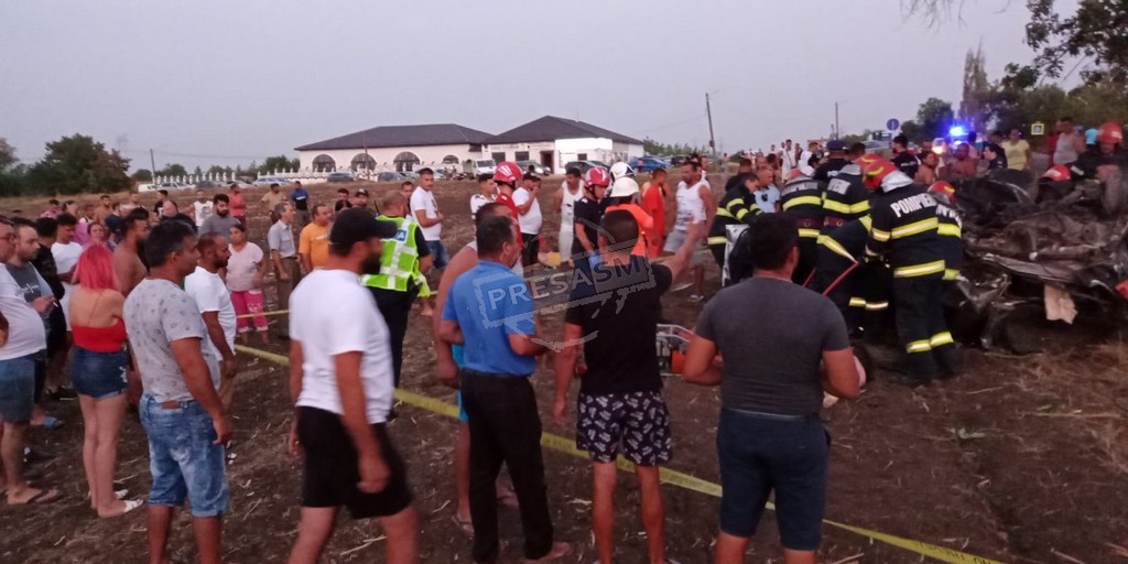 FOTO. Accident cumplit în țară. Doi copii și doi adulți au decedat