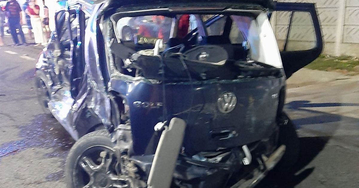 VIDEO. O nouă tragedie pe șosele țării. Două fete, de 13 și 16 ani, au murit. Mașina, condusă de un adolescent de 16 ani