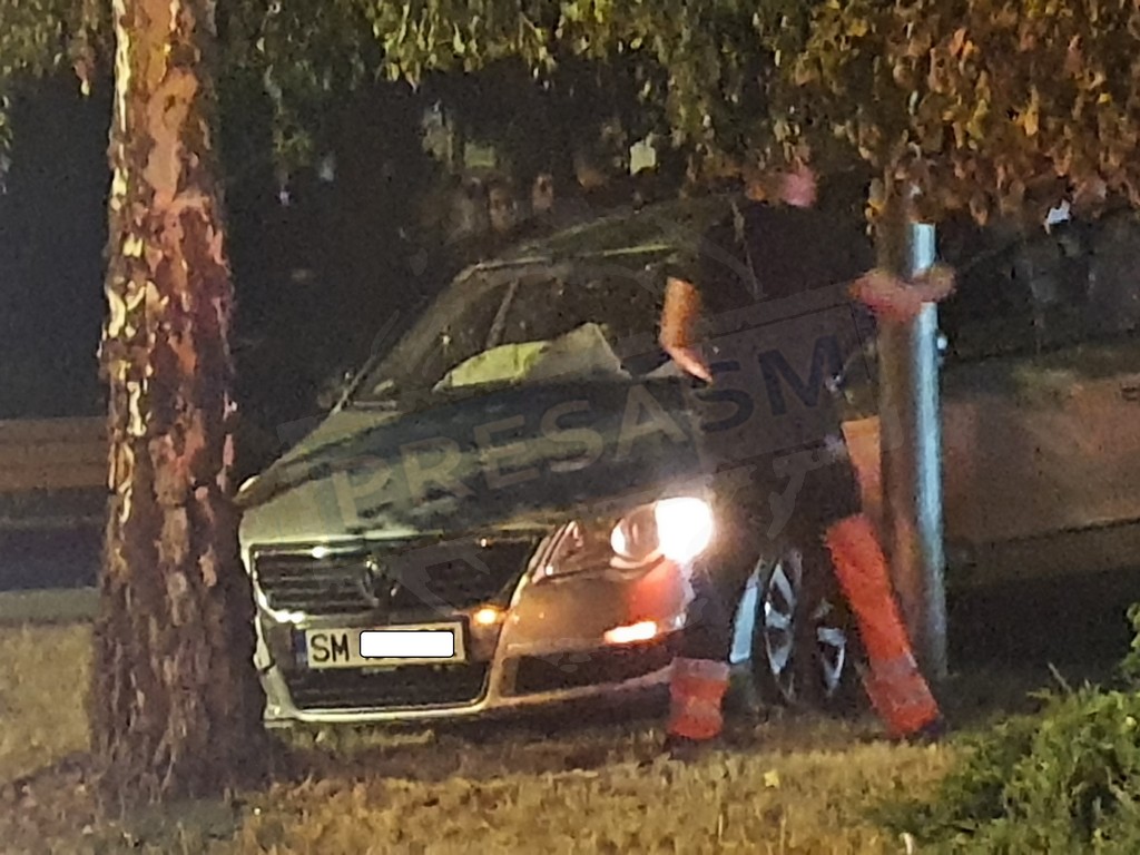 De la o zi de naștere, cu mașina în copac. Sătmăreanul avea o alcoolemie uriașă