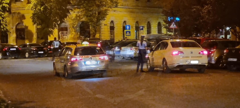 SATU MARE. Taximetrist recidivist, drogat și băut. Pericol public pentru clienți