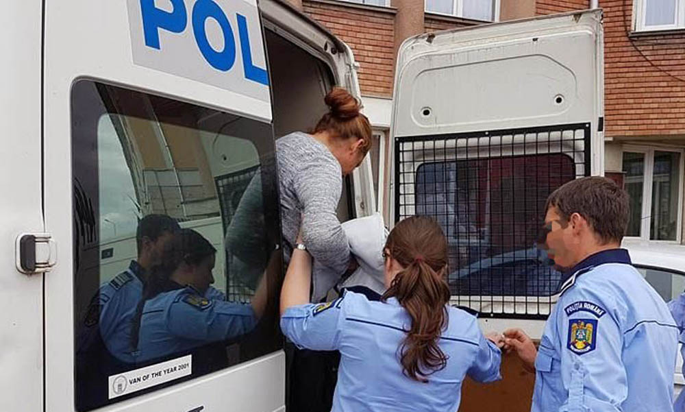 Povestea sătmărencei care a spart case pe bandă rulantă în Ungaria. Pagube de milioane de forinți