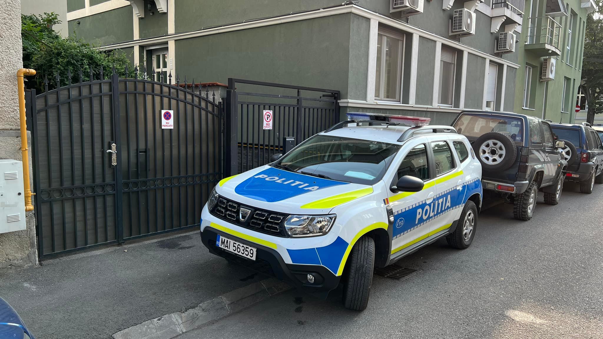 OPINIE. Tupeu de milițieni. Se apără în haită când încalcă legea prin Satu Mare