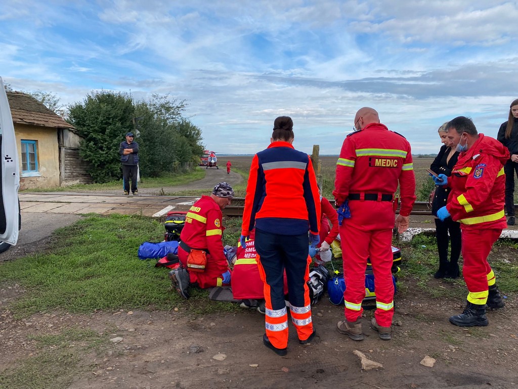Accident teribil în județul Satu Mare! Bărbatul, tăiat de tren, a murit pe loc