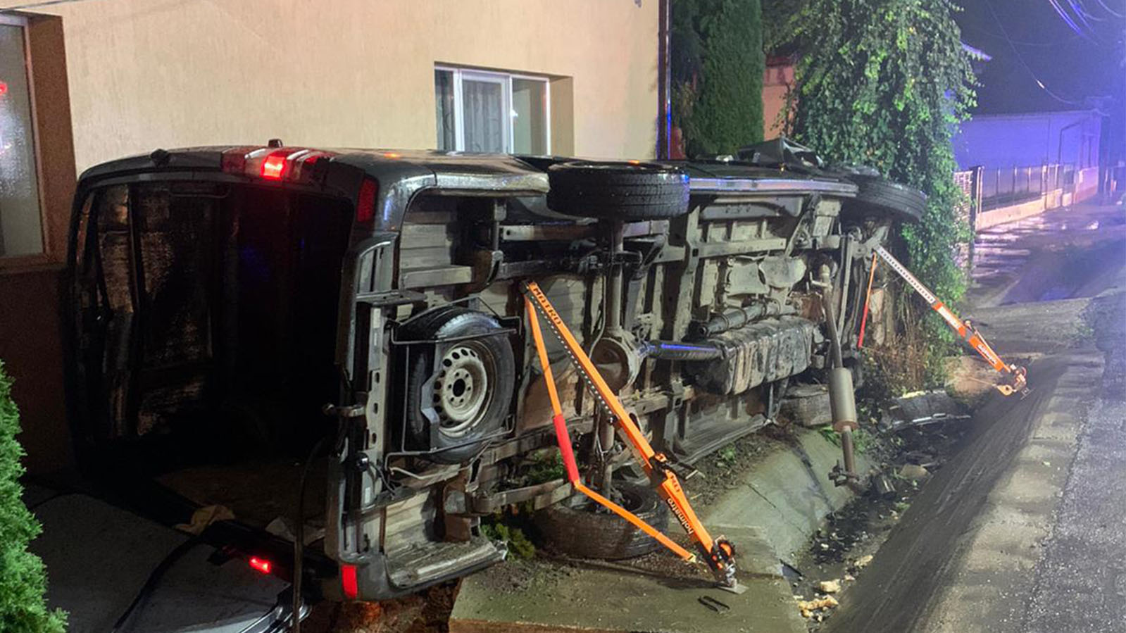 FOTO. Accident foarte grav pe DN1C Satu Mare - Seini. Nouă victime, patru încarcerate