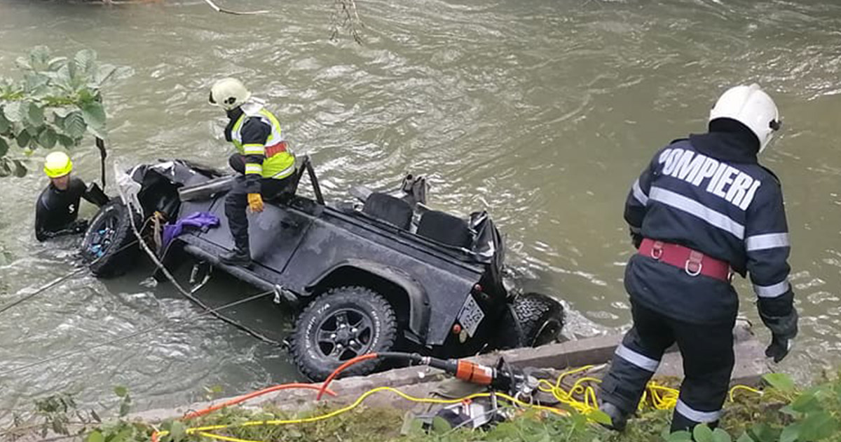 FOTO. Tragedie în nord-vestul țării. Doi bărbați, găsiți morți în apă după două zile