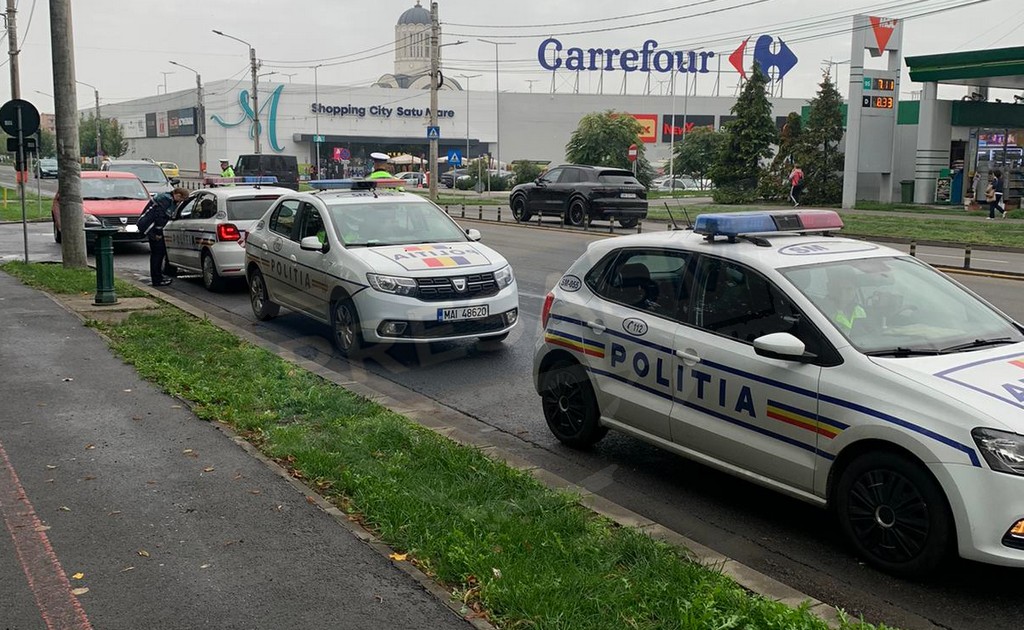 Vânătoare de pietoni neatenți în Satu Mare. Zeci de amenzi în doar câteva ore