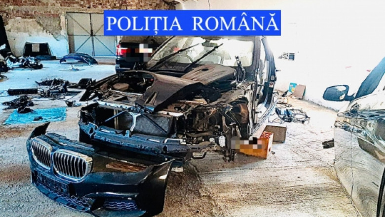 Dosar penal pentru patronul unei firme de dezmembrări auto din Satu Mare. Zeci de mașini cu ”scurgeri”