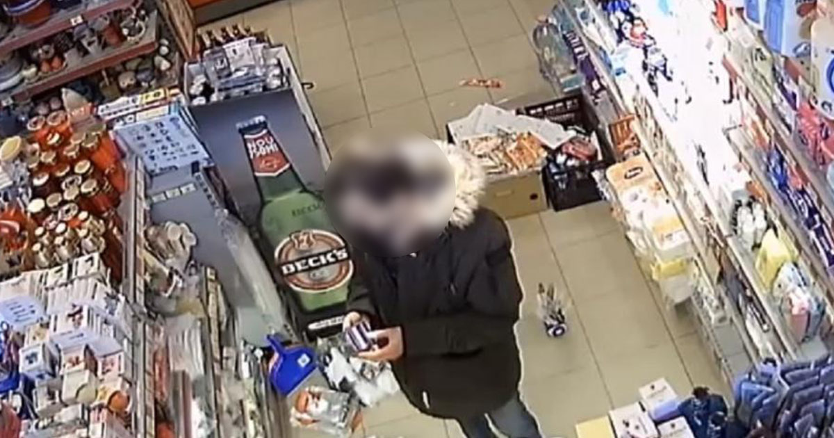 Portughez venit la Satu Mare, prins cu băuturile în sac. A furat cinci sticle de alcool