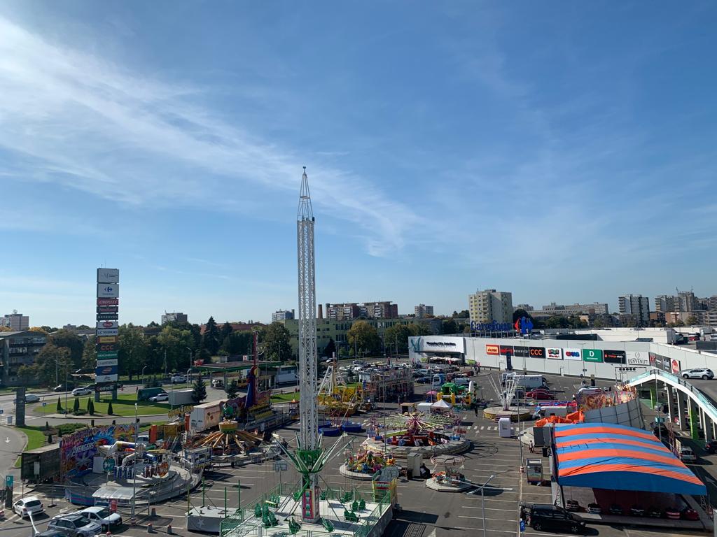 Parc uriaș de distracții la Shopping City Satu Mare. Concerte Dorian Popa, Cristina Ștefania, Speak, Johny Romano,  Nemazálany x Sofi