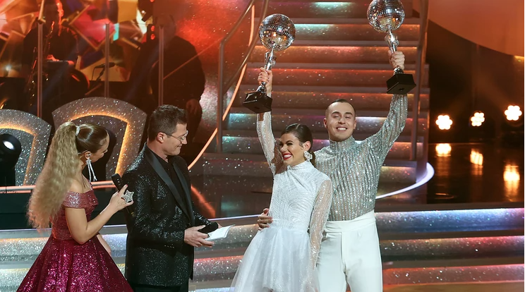 FOTO/VIDEO. Talentata sătmăreancă Csobot Adél a câștigat Dancing With The Stars Hungary