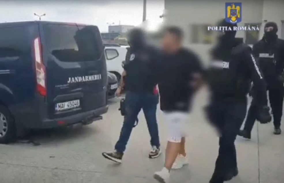 Un puștan a scăpat basma curată. Deși a vândut droguri unui polițist din Satu Mare