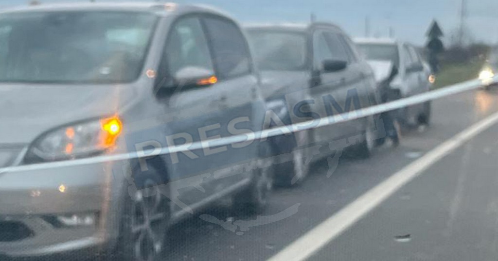FOTO. Accident în lanț între Satu Mare și Odoreu. ”Biliard” între 3 mașini