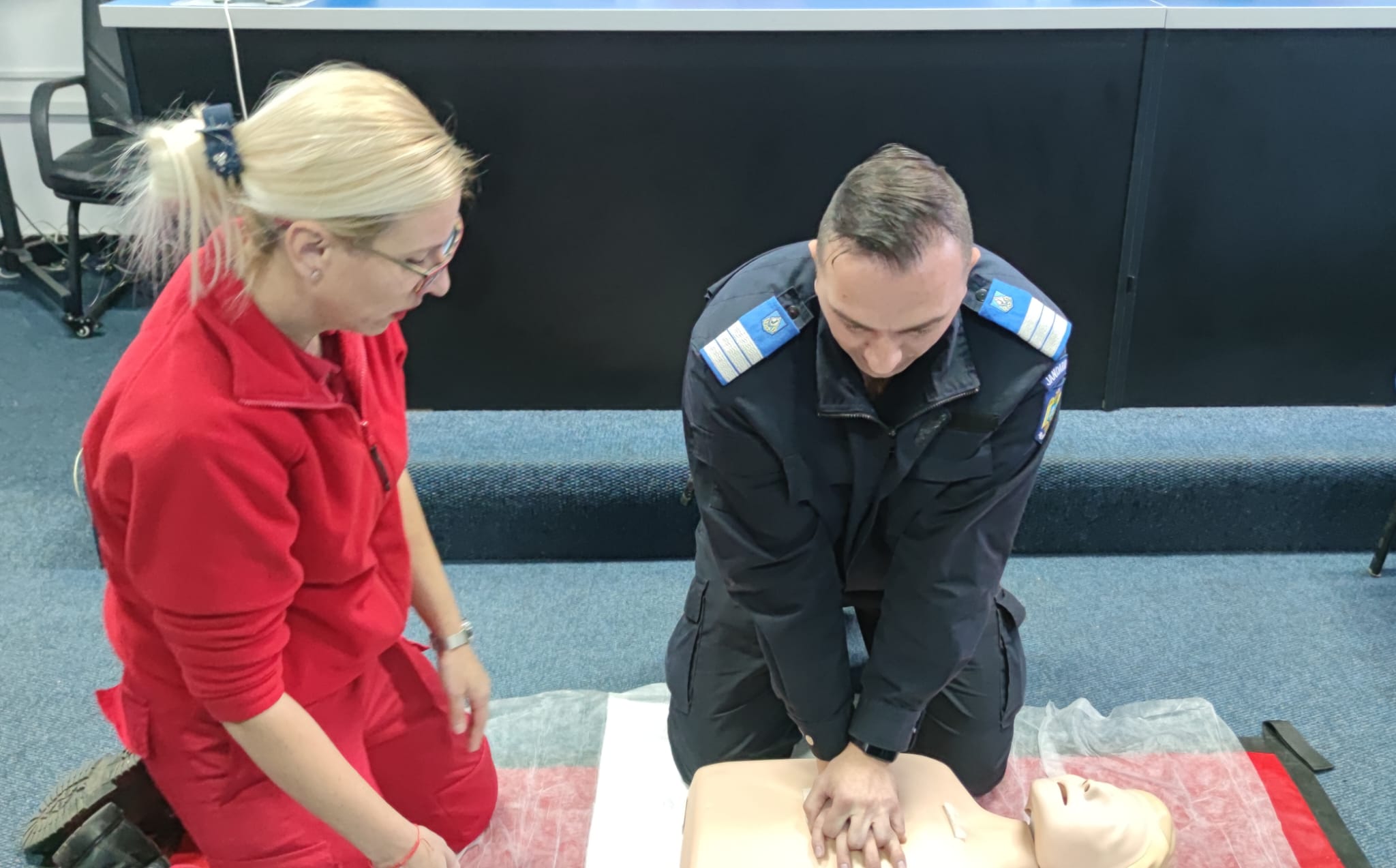 FOTO. Jandarmii sătmăreni învață să salveze vieți