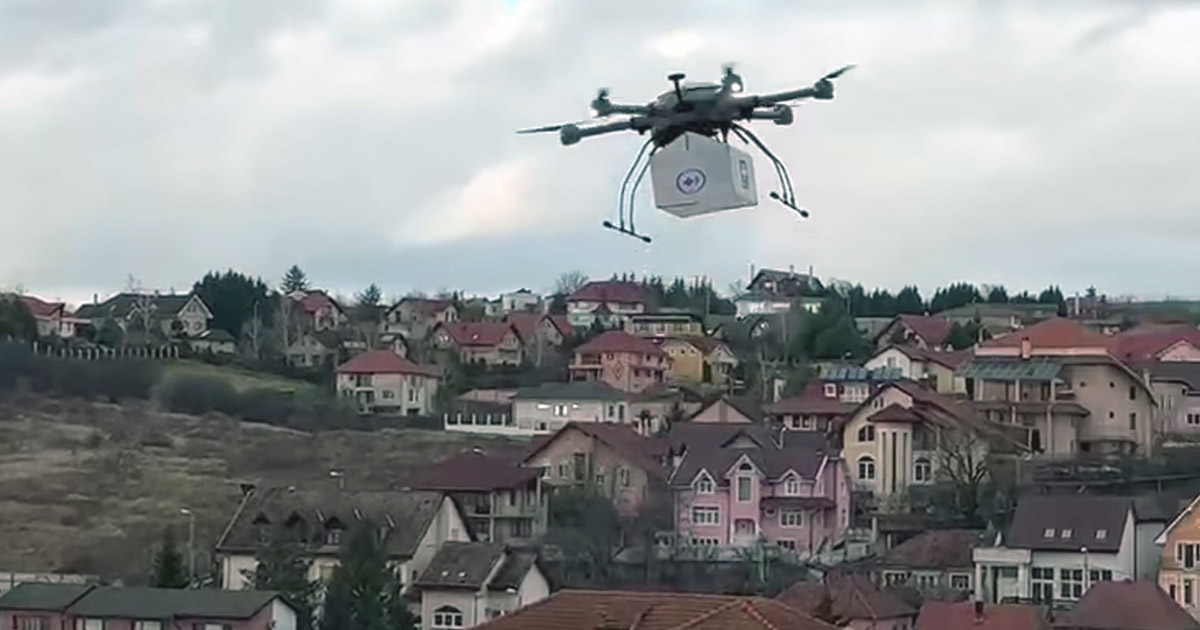 FOTO/VIDEO. Proiect-pilot, unic în țară, testat în județul vecin. Cum funcționează drona medicală