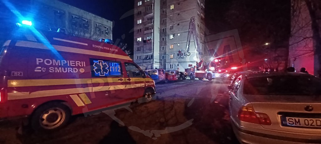 FOTO/VIDEO. Alertă în Cartierul Micro 14! Cadavru în descompunere găsit într-un bloc