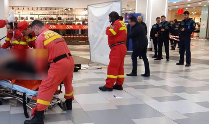 Copil înecat cu mâncare în mall. Un medic nu a fost lăsat să intervină: "Atâta frustrare nu am simțit niciodată!"