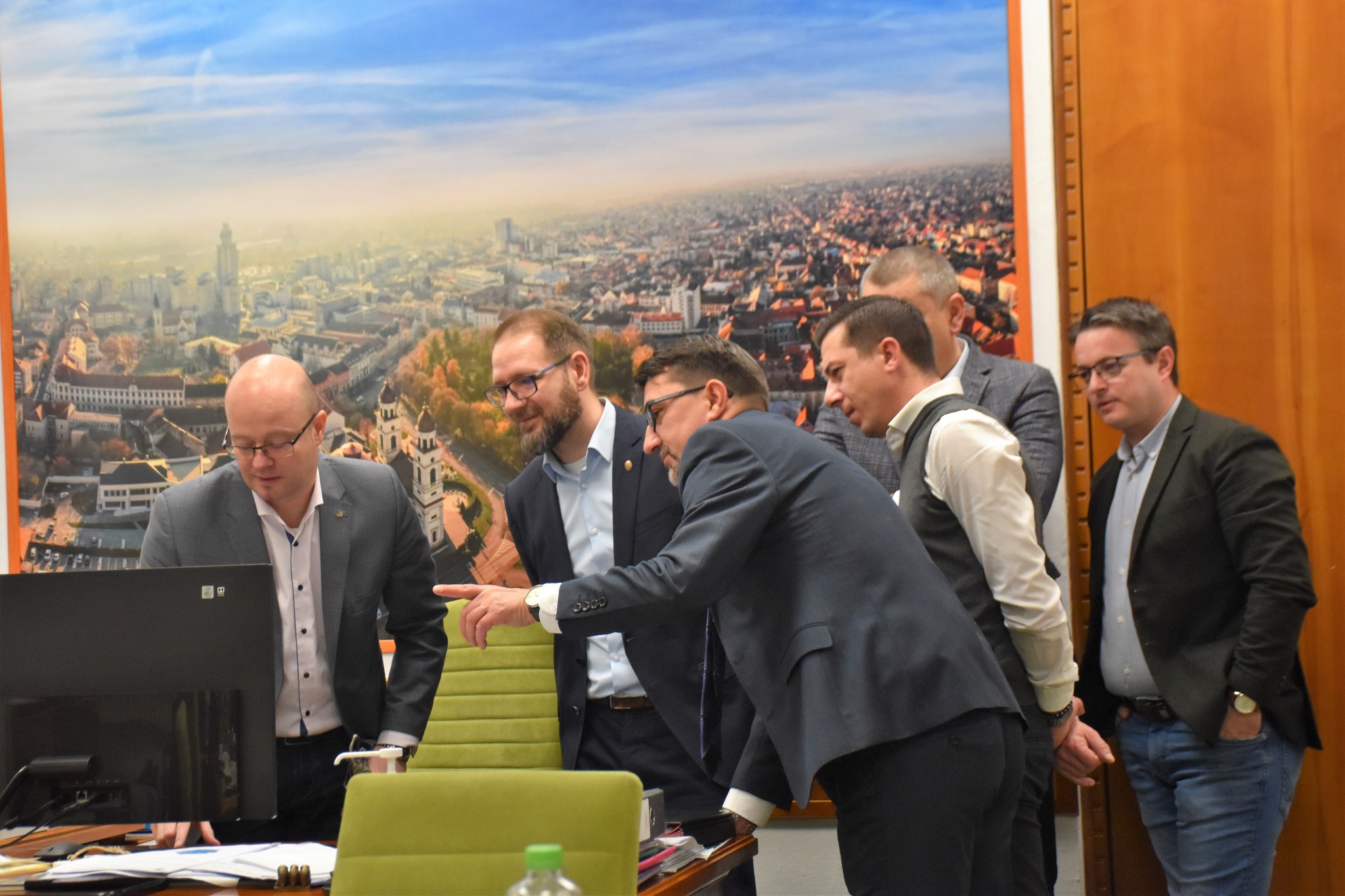 Care sunt prioritățile Primăriei Satu Mare pentru 2023. Întâlnire cu parlamentarii sătmăreni