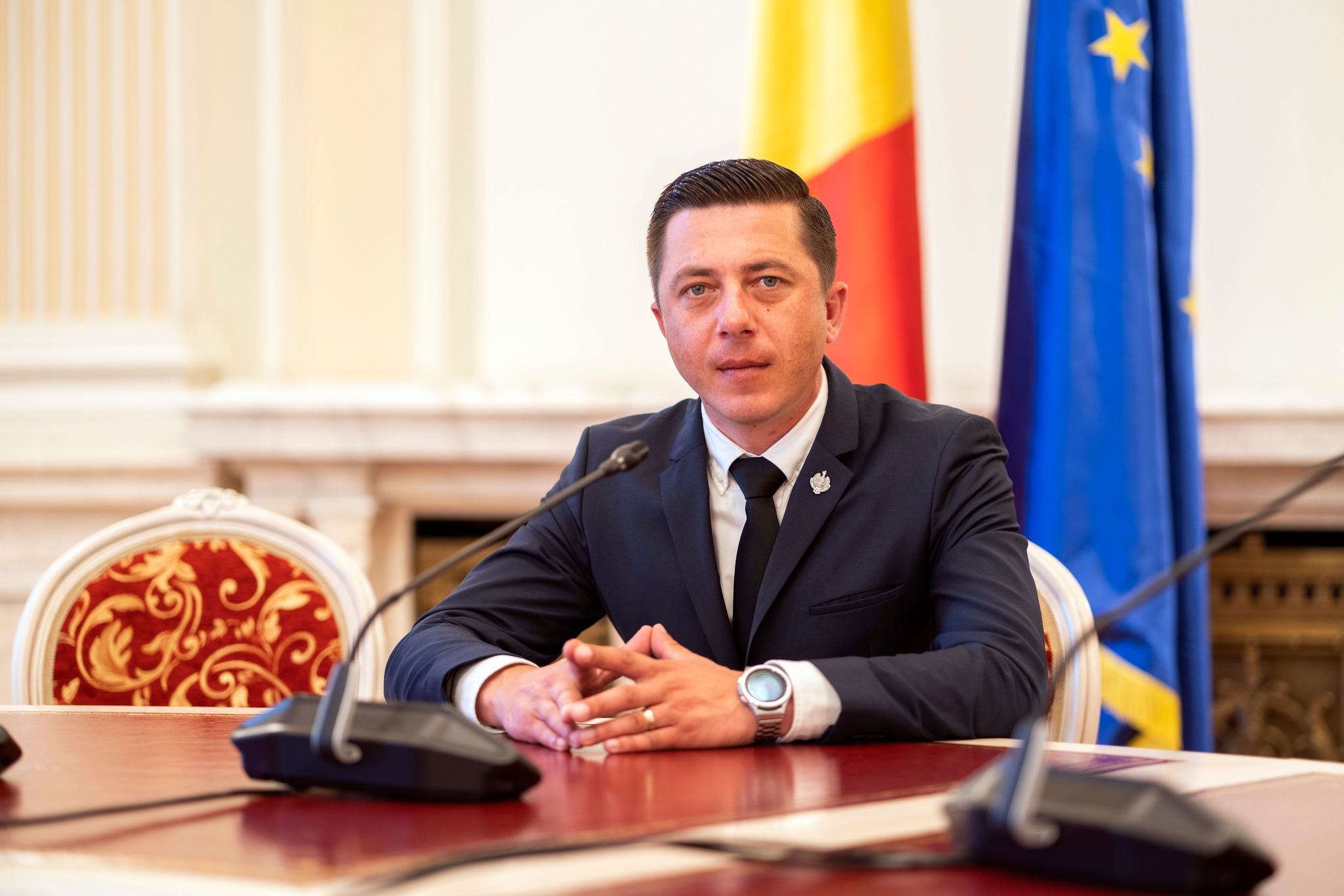 Senatorul Robert Zob îi îndeamnă pe sătmăreni să voteze petiția pentru demiterea Gabrielei Firea