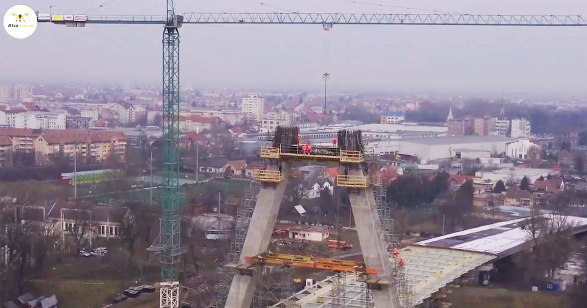 VIDEO. Noi imagini cu podul peste Someș. Este finalizat în proporție de peste 60%