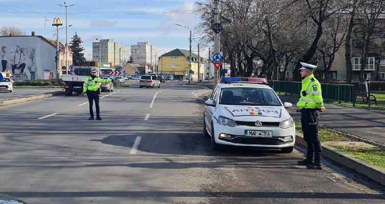 Sătmăreanul și-a băgat piciorul în Codul Rutier. A avut ghinionul să fie tras pe dreapta de polțiști
