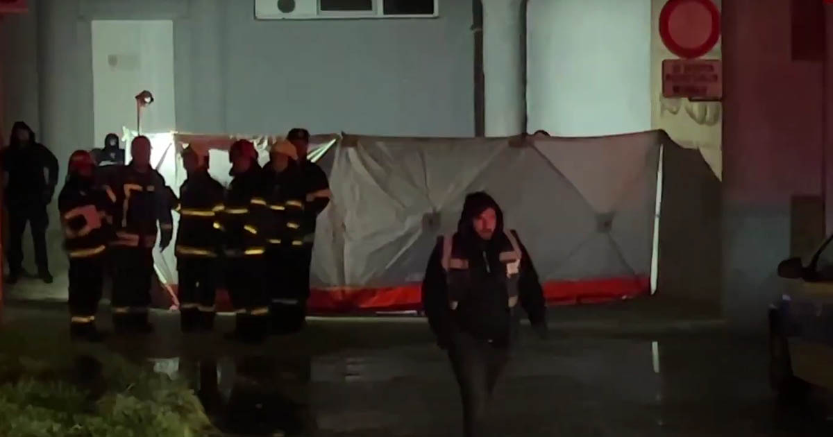 VIDEO. Scene șocante în județul vecin. O persoană a murit arsă de vie în centrul orașului