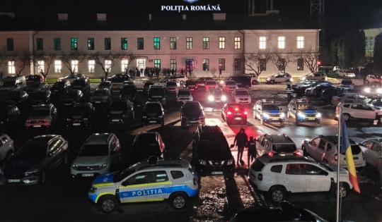 FOTO/VIDEO. Percheziții de amploare în nord-vestul României. Au descins și mascații sătmăreni, la sute de adrese