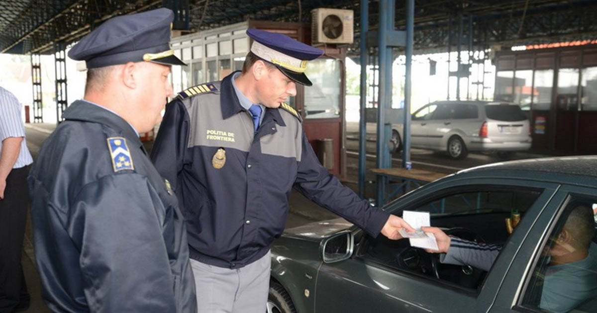 Doi ucraineni au crezut că-i pot duce de nas pe frontieriștii sătmăreni. S-au ales cu dosare penale