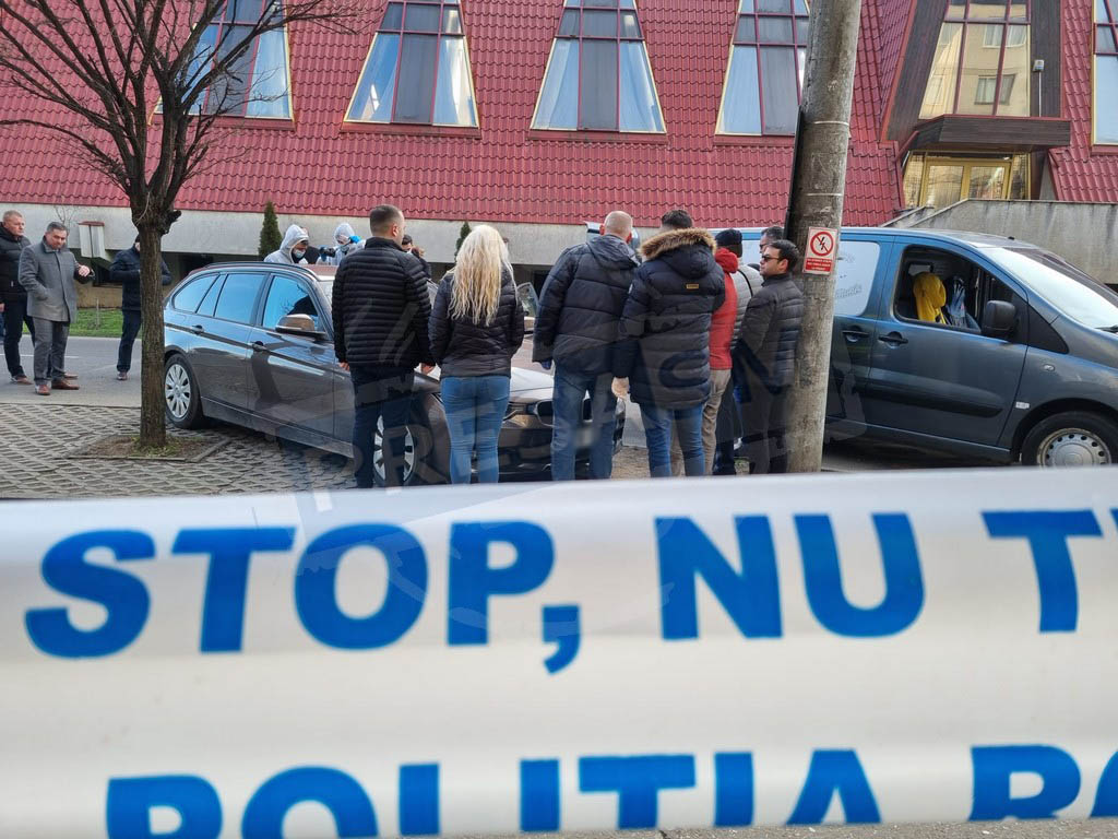 FOTO/VIDEO. Filmul evenimentelor. Un ofițer SIPI s-a împușcat în cap la Satu Mare.  Declarația unui martor