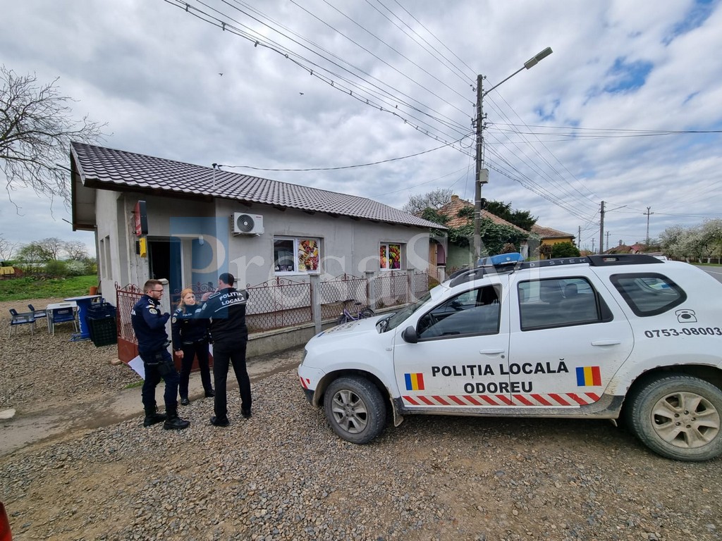 Minorul (17 ani) Rambo de Satu Mare. I-a amenințat pe polițiști că-i omoară, chiar în secție