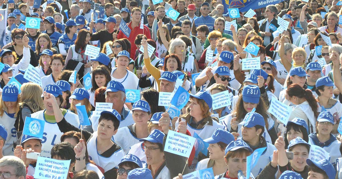 Profesorii, ultimatum către Guvern: Vor ieși masiv în stradă