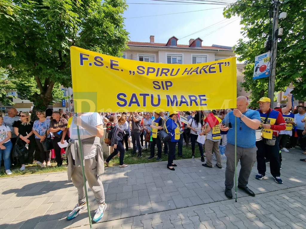 Greva profesorilor a fost suspendată. Dascălii revin la catedră