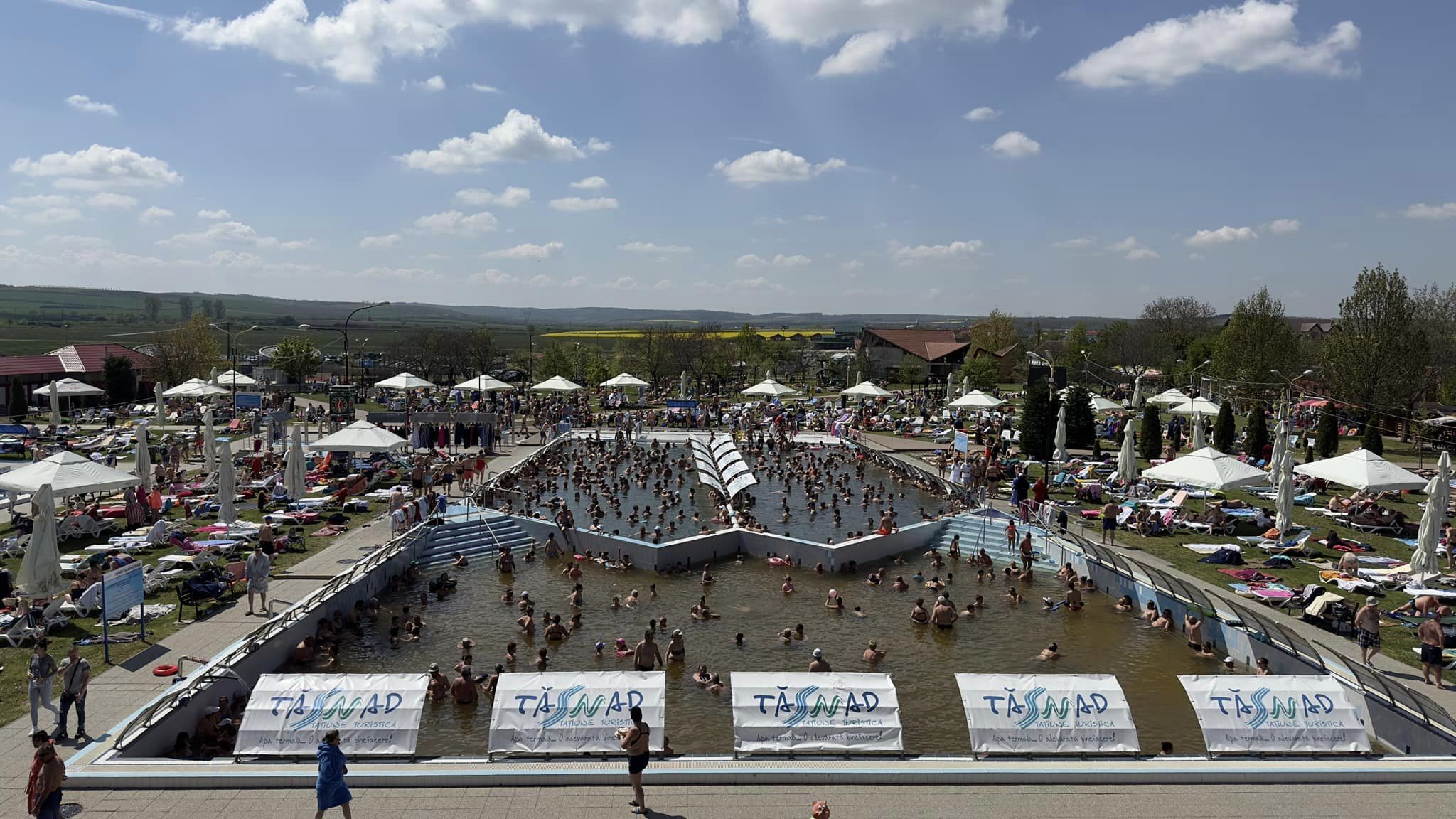 Să înceapă distracția! Când se deschide oficial ștrandul din Tășnad