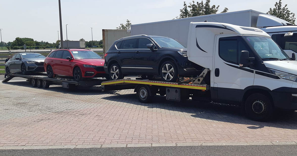 FOTO. Polițiștii din Ungaria l-au tras pe dreapta pe șoferul român. L-au "recompensat" cu o amendă