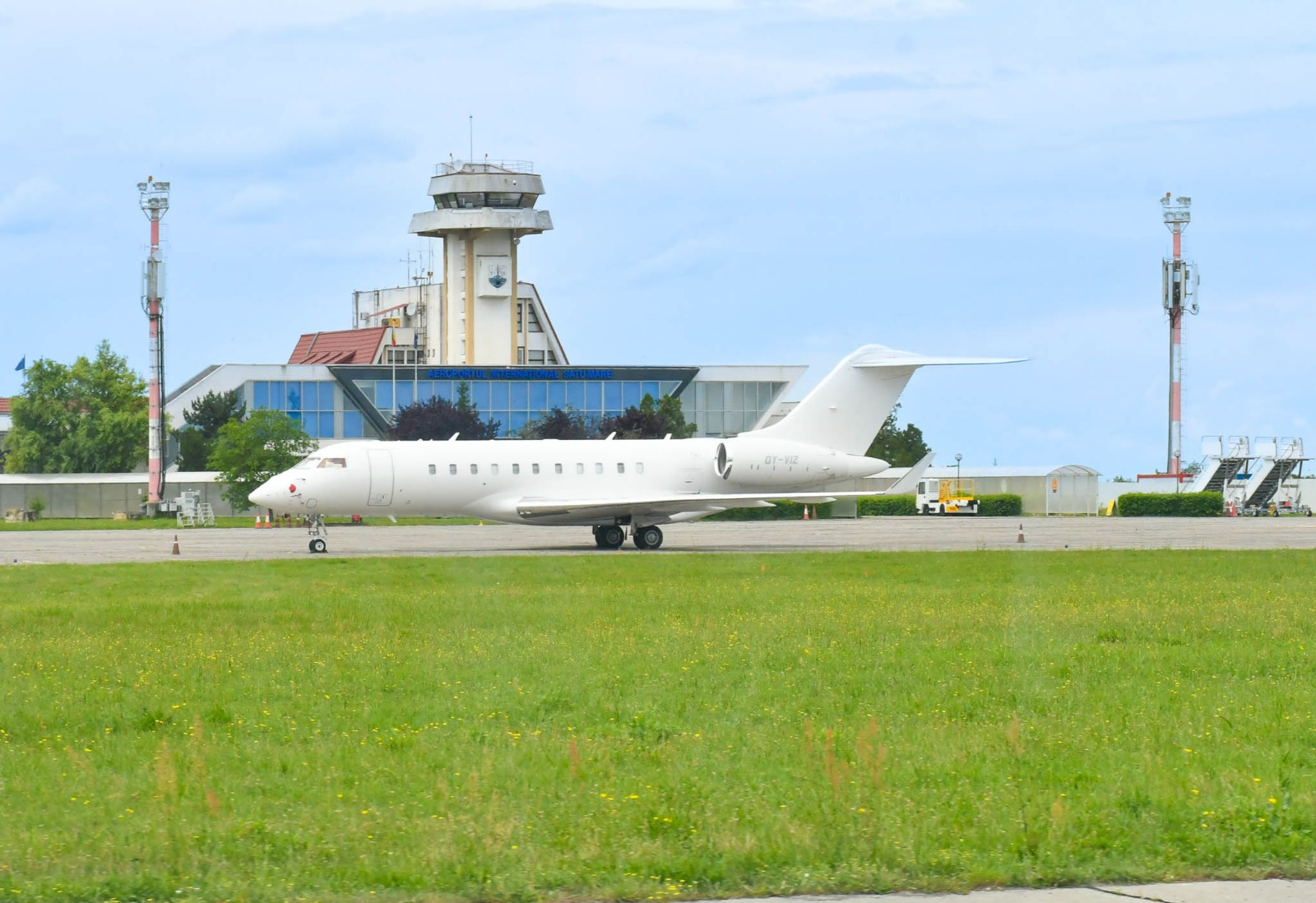Bilete de avion la doar 100 de lei, DUS, de pe Aeroportul Satu Mare