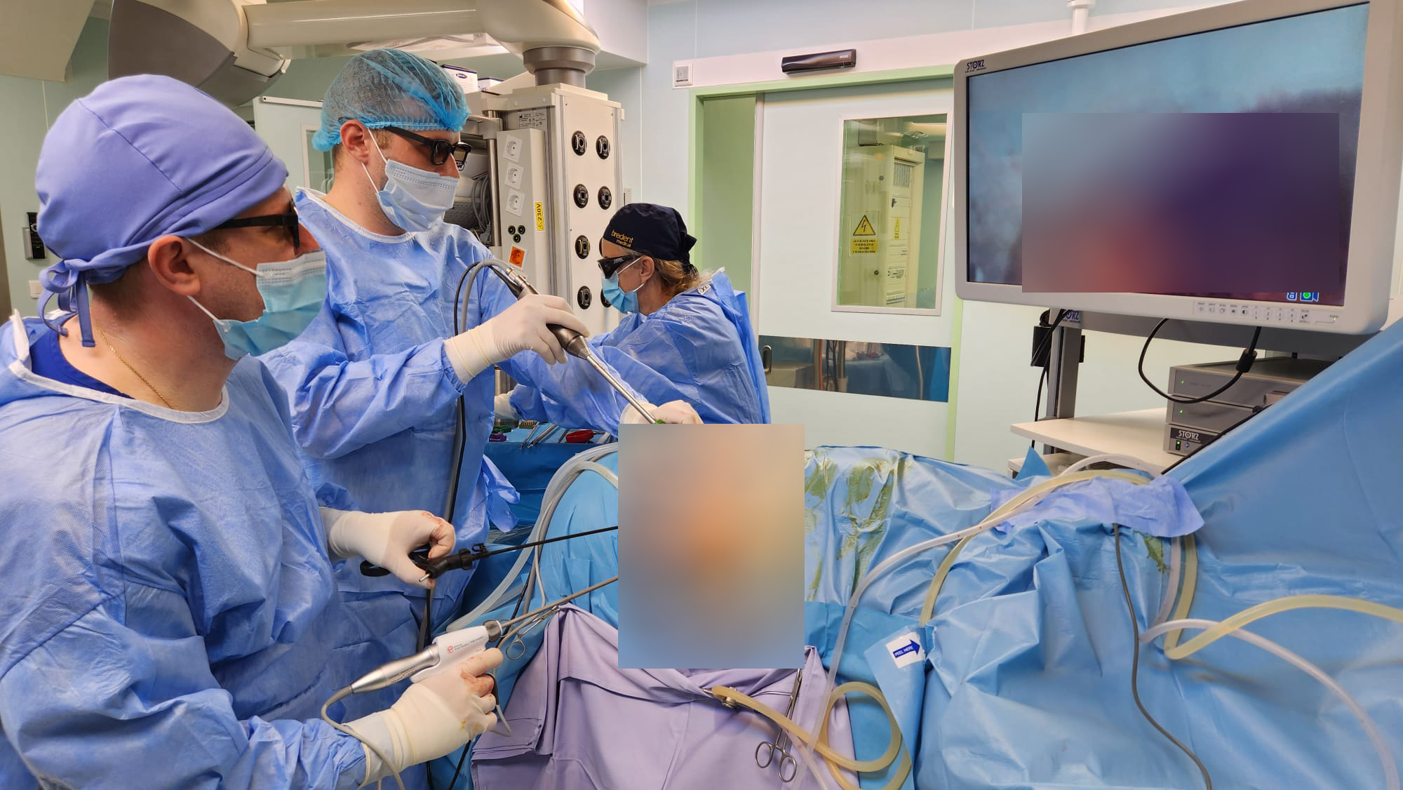 FOTO. O nouă operație în premieră reușită de un medic din Satu Mare! Un profesionist recunoscut la nivel național