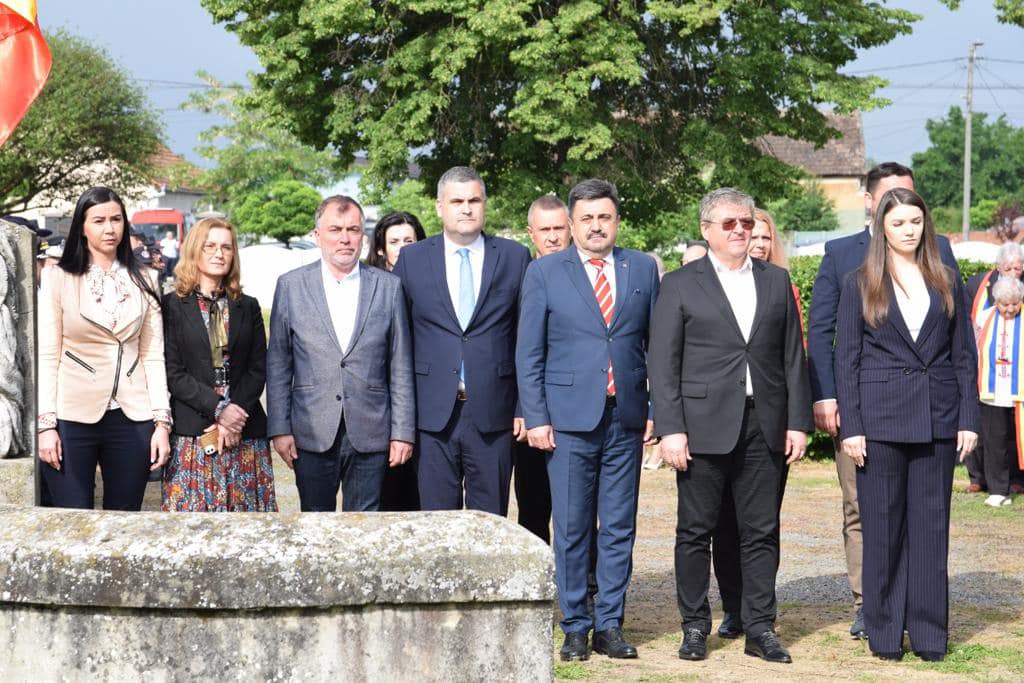 PSD Satu Mare a adus un omagiu eroilor români căzuți pentru reîntregirea României