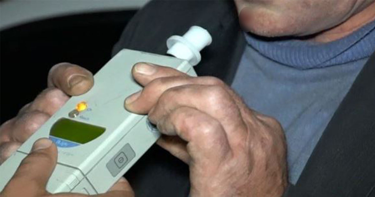 Șoferii prinși băuți sau drogați la volan ar putea rămâne fără permis pe o perioadă de până la 10 ani