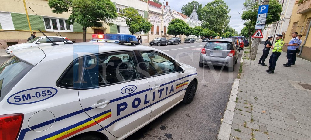 FOTO. Copil lovit de mașină în Satu Mare.  Minorul a părăsit locul accidentului