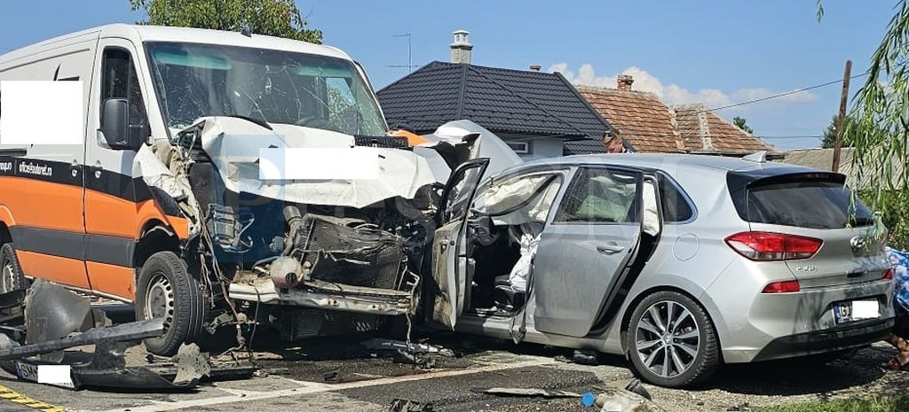 FOTO. Cine este vinovat pentru accidentul cu 6 victime de pe DN19, în Ciuperceni. Cum s-a produs totul