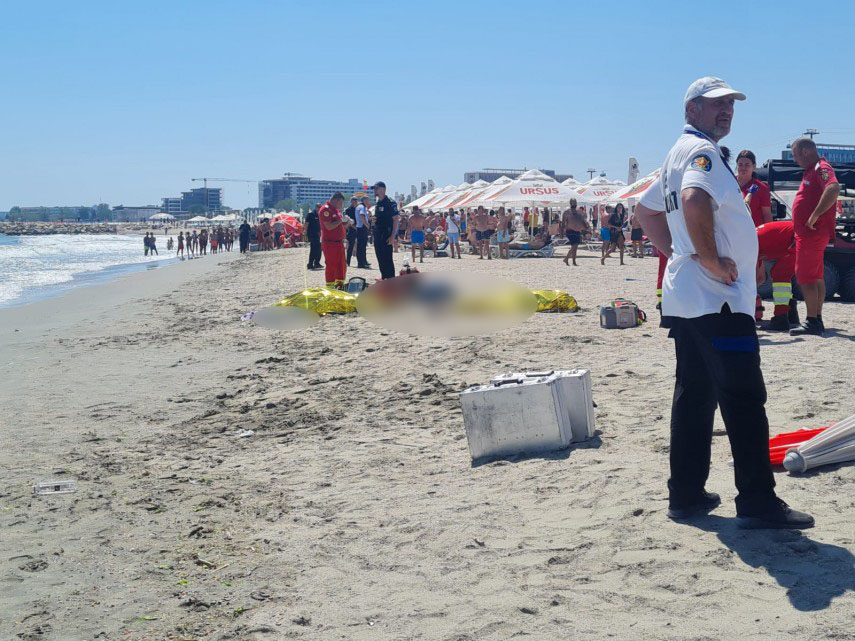 FOTO/VIDEO. Tragedie pe litoralul românesc. Trei persoane au murit înecate în mare