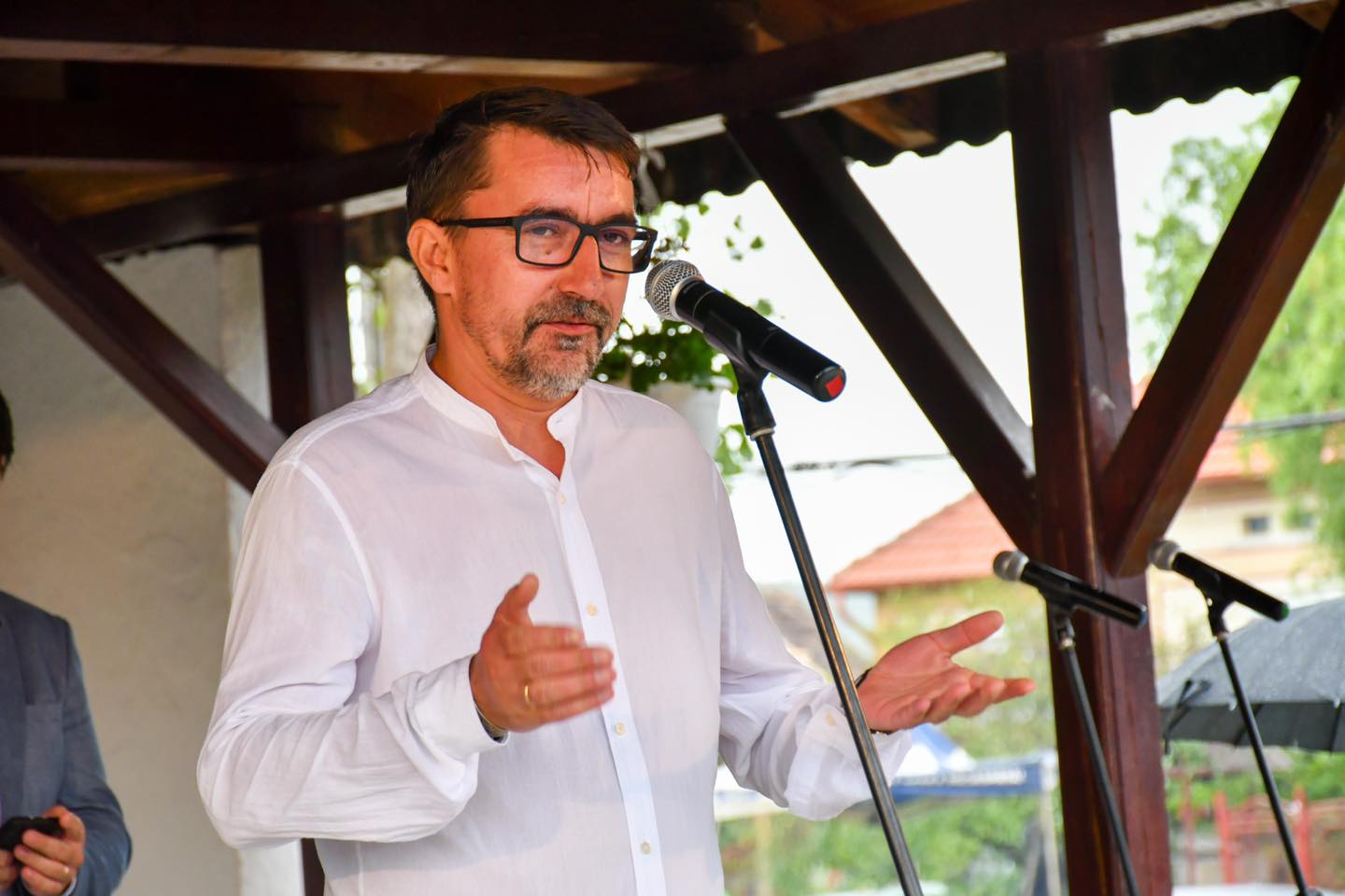 Senatorul Turos Lorand: ”Mare bărbat Adrian Cozma a ajuns să lovească în femei”