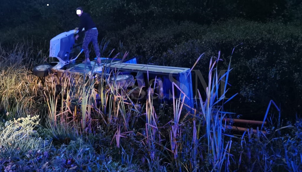 FOTO. Accident rutier cu victimă încarcerată, pe DN19, în județul Satu Mare