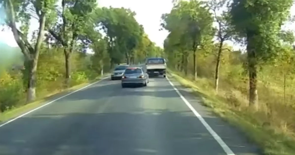 VIDEO. Șofer cu un BMW de Satu Mare, slalom criminal între mai multe mașini