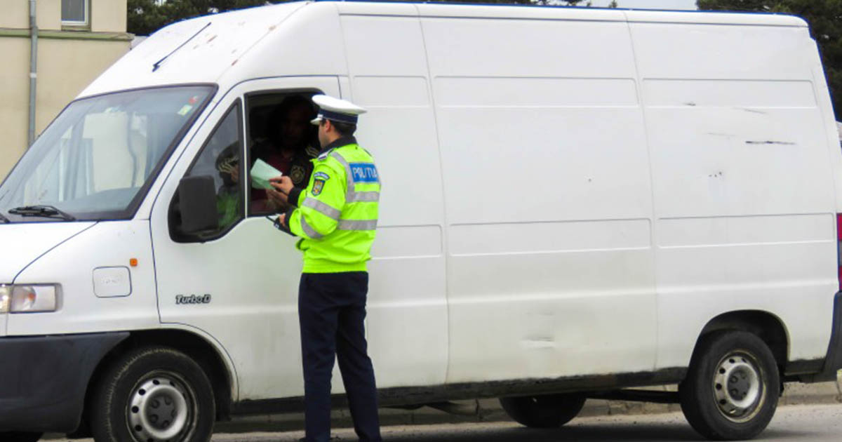 Un sătmărean a închiriat două autoutilitare, iar acum nu mai vrea să le returneze proprietarului