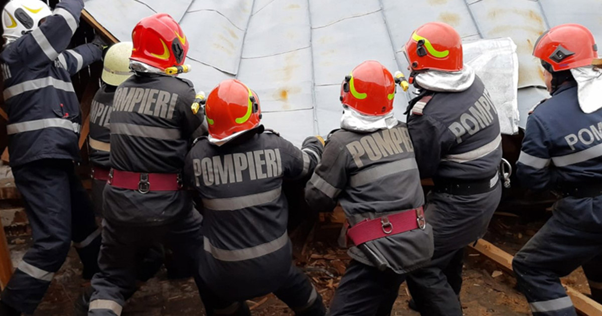 Pompierii sătmăreni își caută colegi. Start la înscrieri