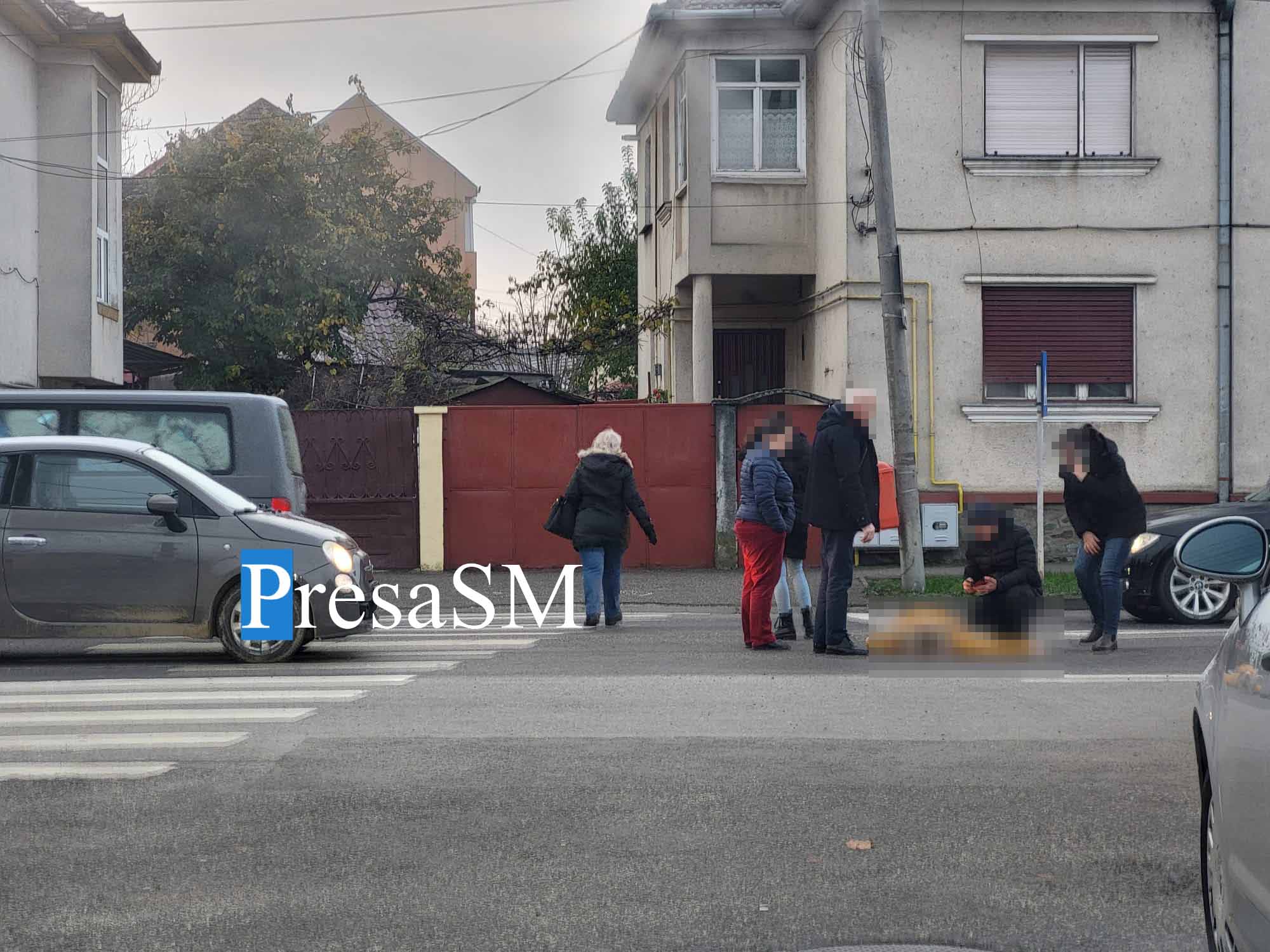 FOTO. Sătmăreancă ajunsă la spital după ce a fost lovită pe trecere de o șoferiță